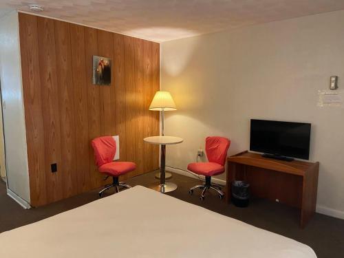 Driftwood Motel - photo 18