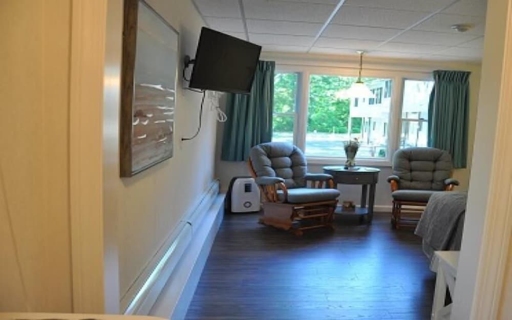 Towne Lyne Motel - photo 15