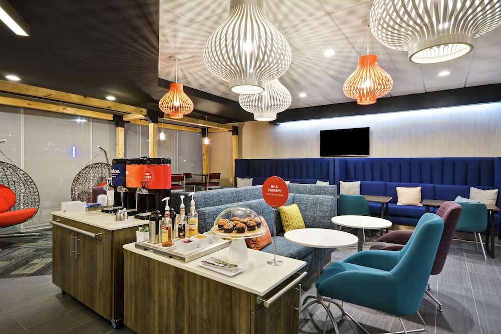 Tru by Hilton Corpus Christi South Padre Island Dr - photo 3