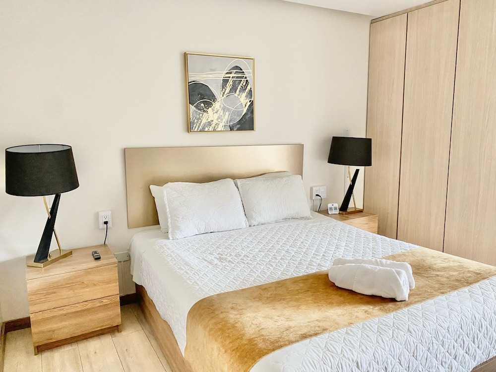 Hotel Bristol Cuenca — 4-Star Luxury Hotel in Cuenca, Ecuador