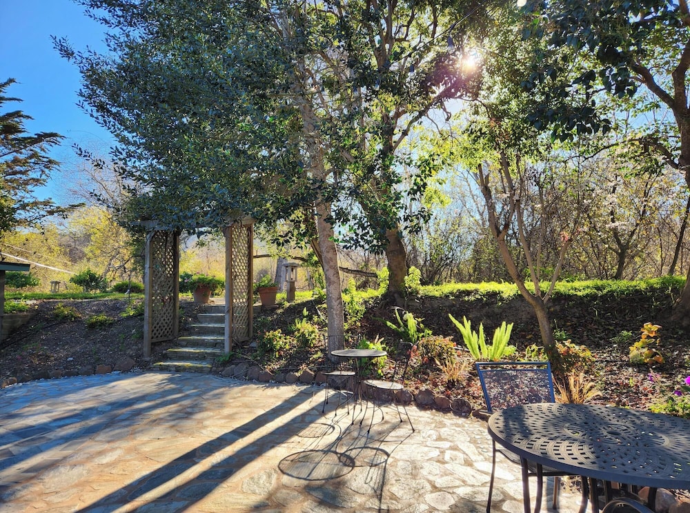 Carmel River Inn & Cottages - carbon neutral hotel in Carmel