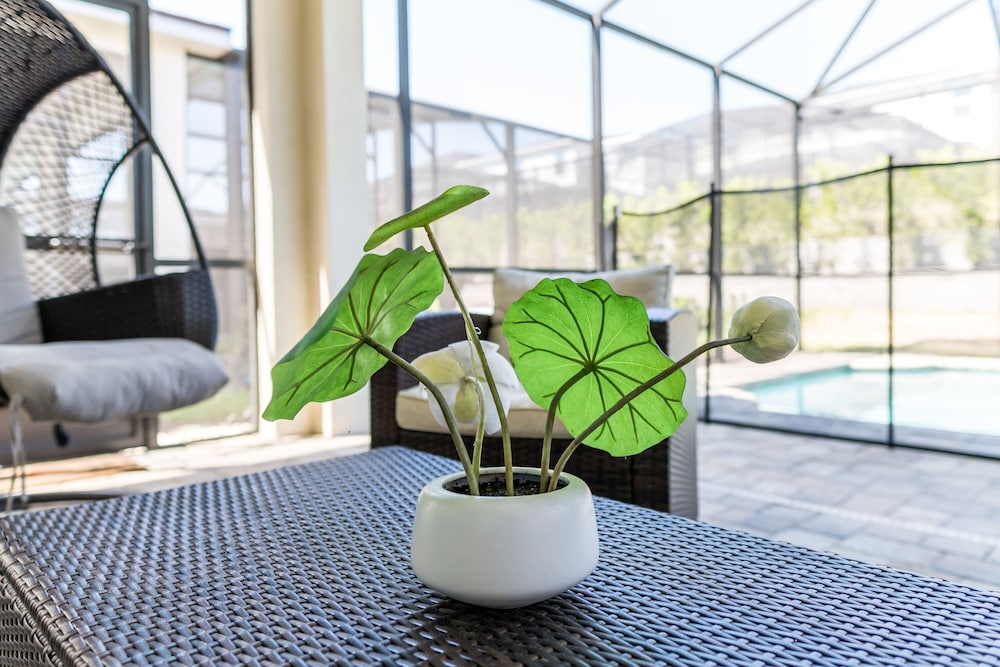 Luxurious Villa With Modern Decor and Huge Pool in Upscale Resort #6s820 - photo 49