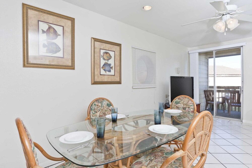 Bahia Mar Solare Tower 6th floor Oceanview Condo 3bd 3ba w Pools - photo 29