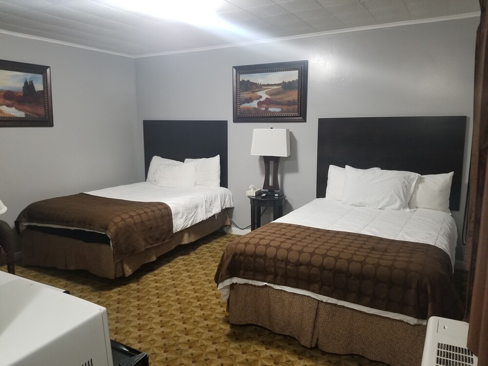 Fiesta City Motel - photo 32