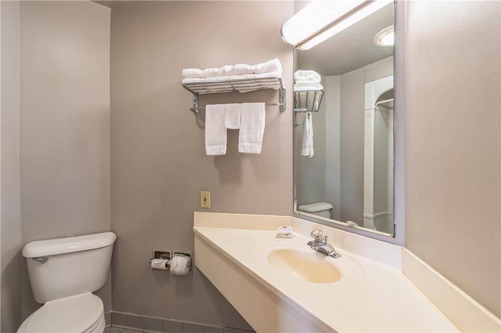 Motel 6 Milan OH Sandusky - photo 30