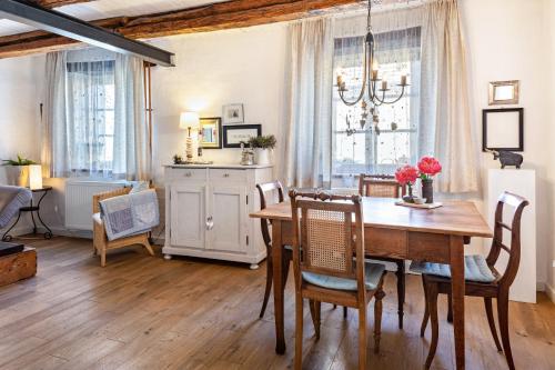 Kleiner Hof Vergissmeinnicht — 4-Star Luxury Hotel in Endingen, Germany