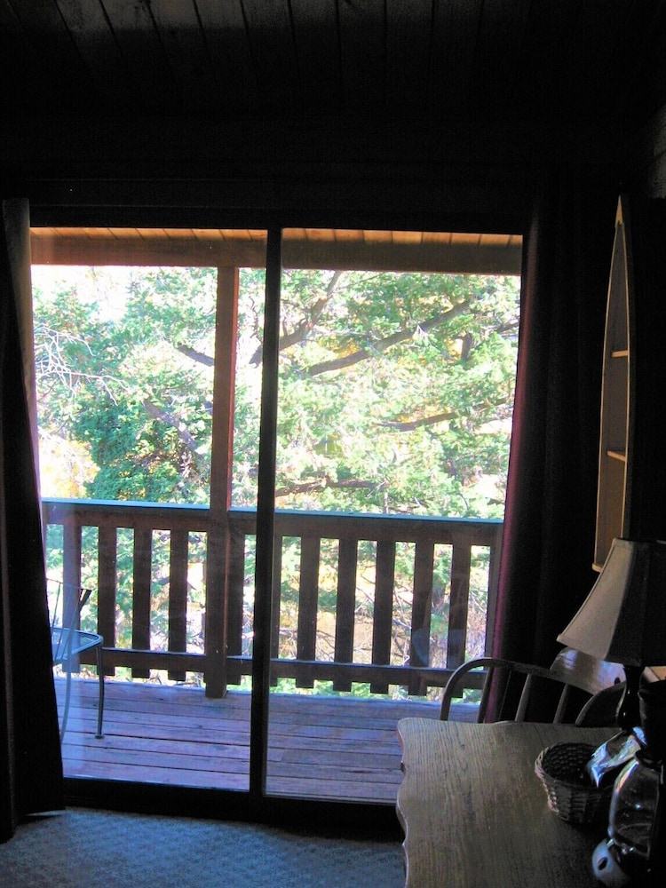 Virginian Resort - photo 25