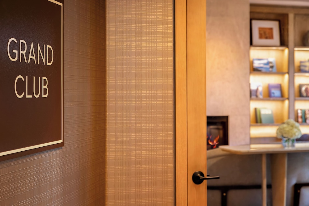 Grand Hyatt Scottsdale Resort - photo 4
