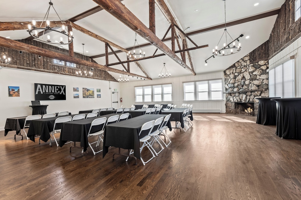 Club Hotel Colorado - photo 52