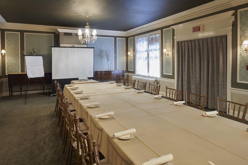 Lititz Springs Inn - photo 48