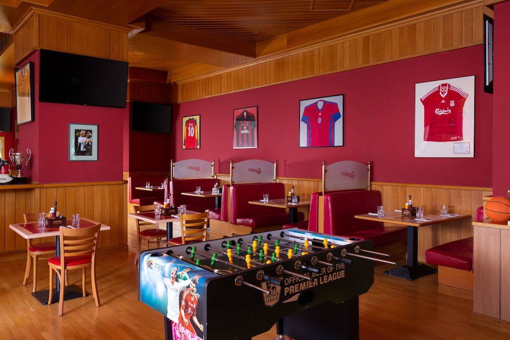 מזון ומשקאות