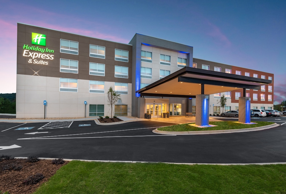 Holiday Inn Express Suites Gainesville Lake Lanier Area By Ihg — Gainesville