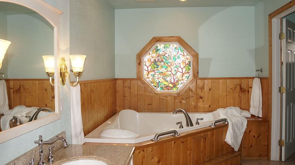 Coast Inn and Spa Fort Bragg - photo 51