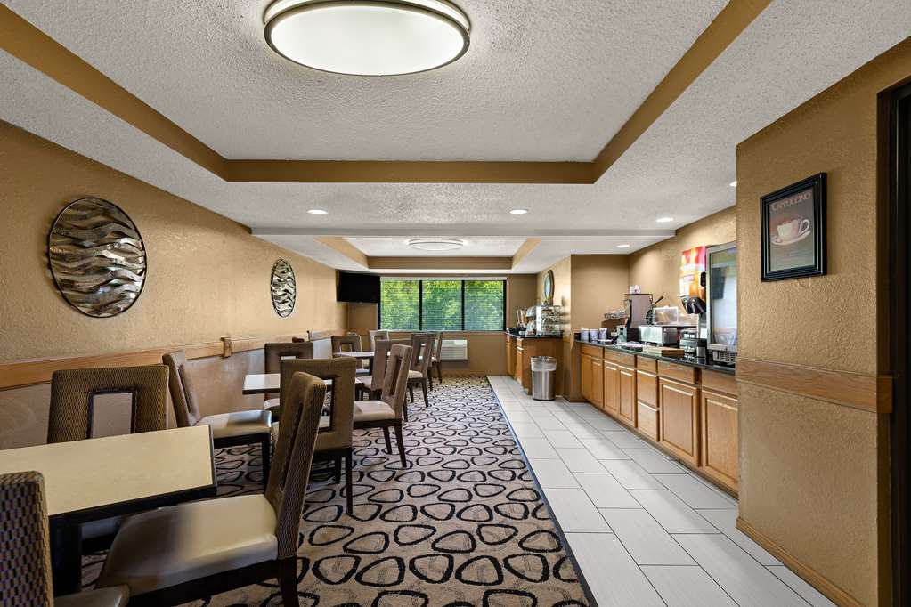 Best Western Germantown Inn - photo 6