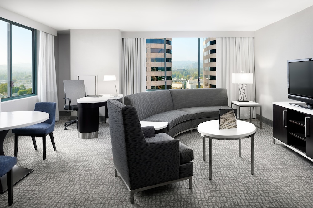Hilton Woodland Hills Los Angeles - photo 12