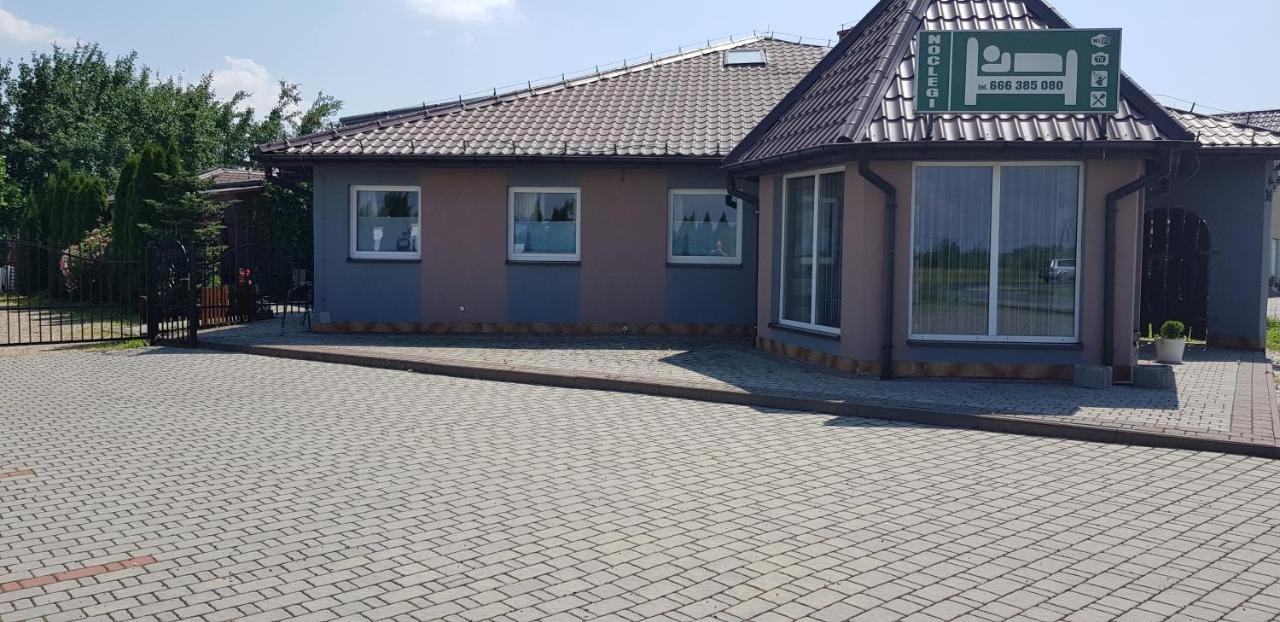 Sebar - carbon neutral hotel in Gorzyce