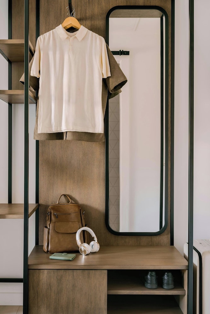 Lark Hotels 907 Main - photo 10