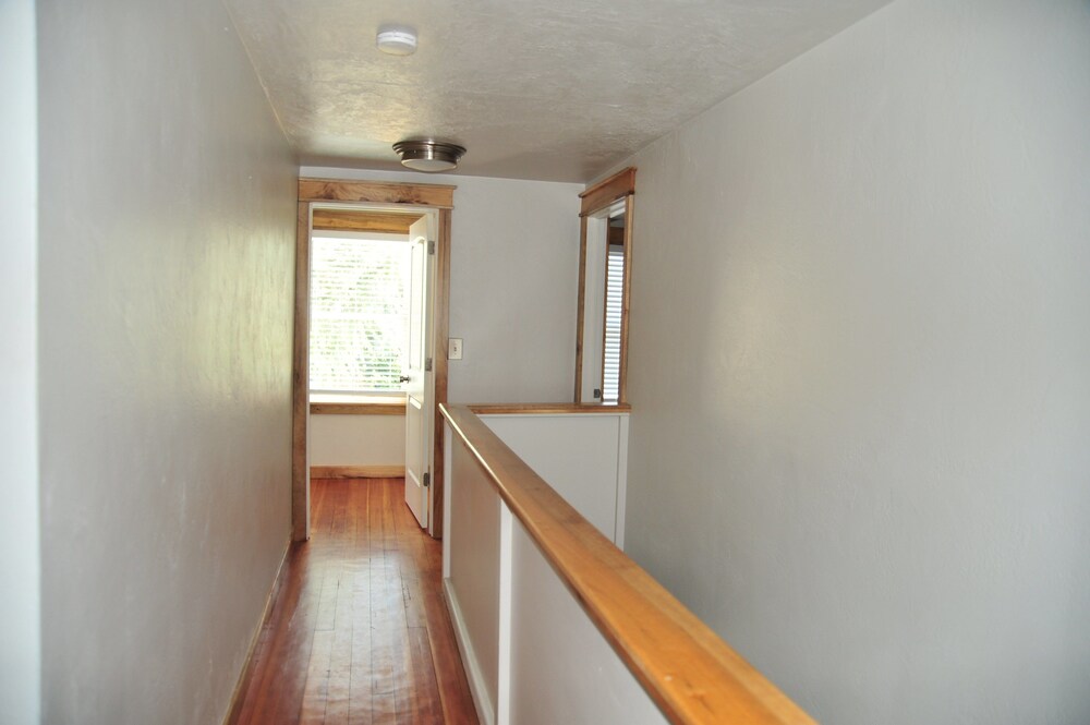 The Manor Motel - photo 55