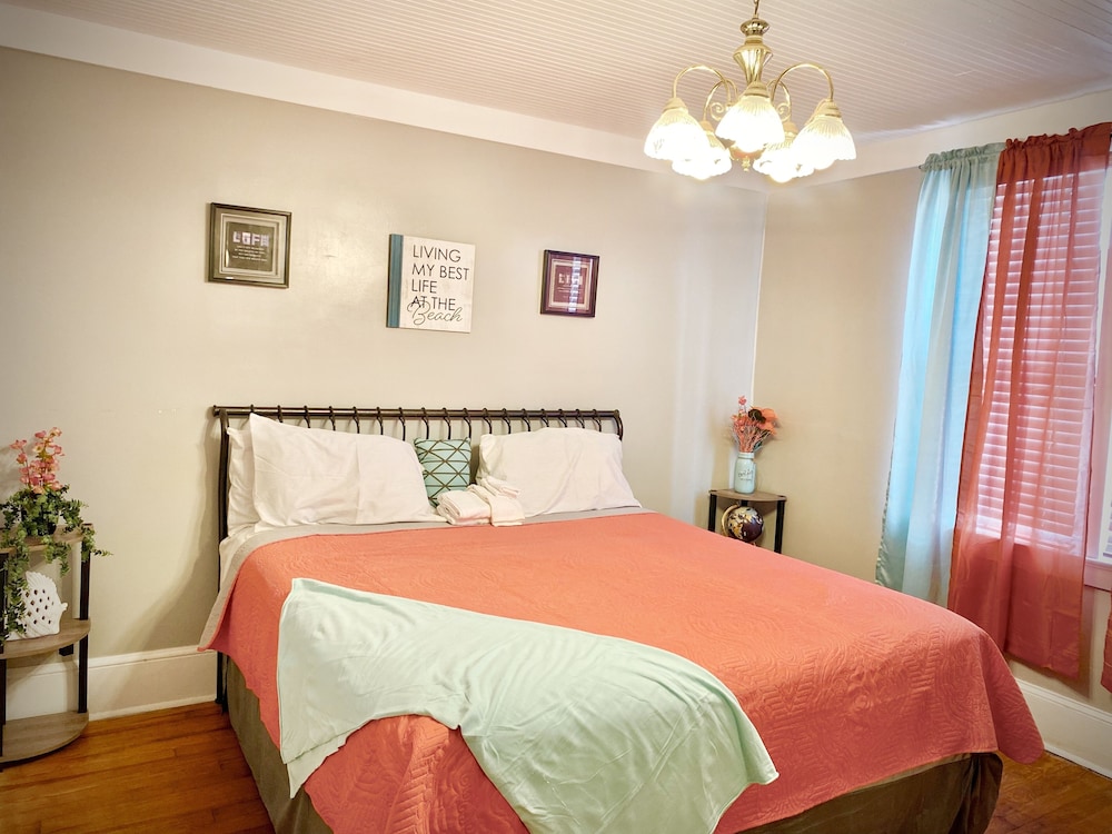 Bella's Boutique Hotel - photo 51