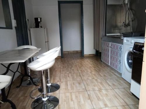 Petit Paradis a 50 Metres Plage in Argelers, France