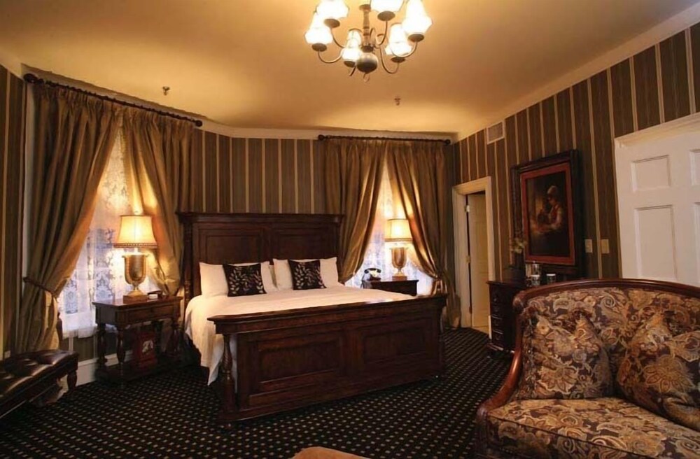 The Martha Washington Inn & Spa - photo 17