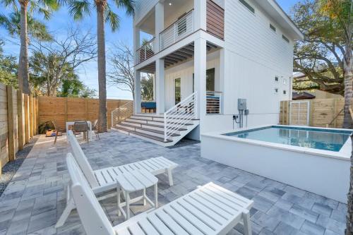 Sunset Cove Heated Pool Sea Views Walkable in Saint Augustine, United States