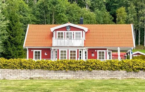 Amazing Home In Strömstad With Sauna — 5-Star Luxury Hotel in Stroemstad, Sweden