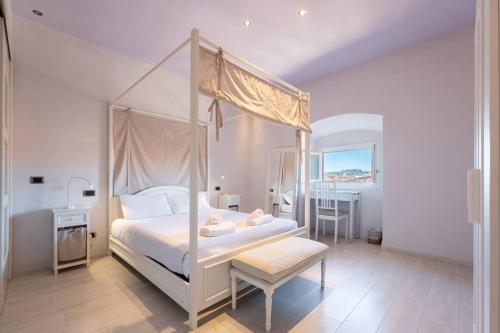 Maison Brunelleschi 50m dal Duomo Ascensore — 4-Star Luxury Hotel in Florence, Italy
