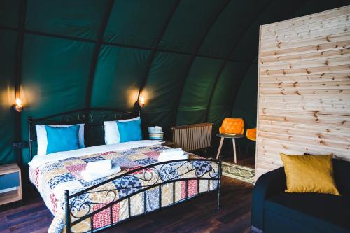 Kuro Glamping — Step'antsminda — photo 3