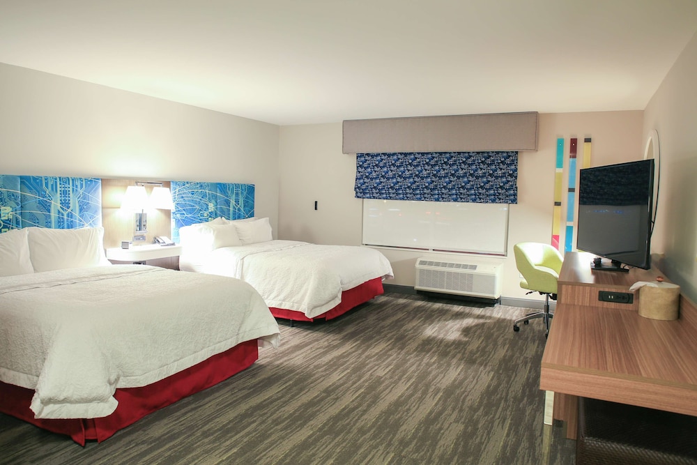 Hampton Inn & Suites Mount Laurel Moorestown - photo 7