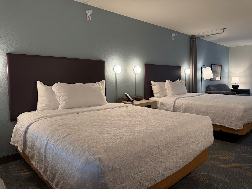 Home2 Suites by Hilton Scottsdale Old Town - photo 12