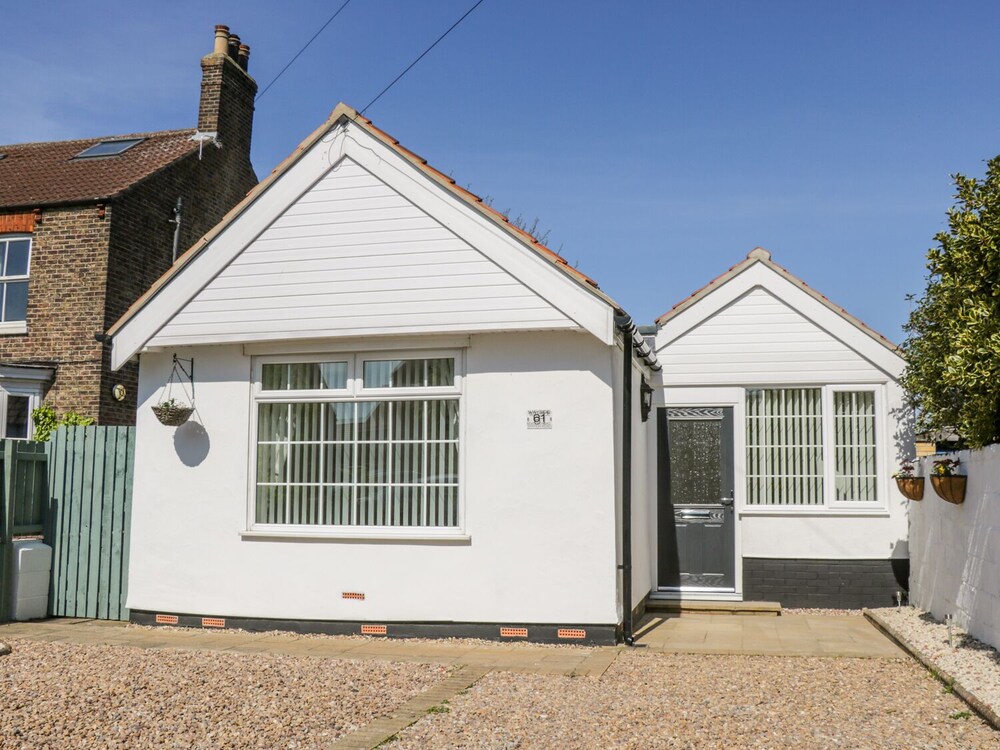 Wayside Yorkshire Wolds Holiday Home Sleeps 4 Parking — 4-Star Luxury Hotel in Nafferton, United Kingdom