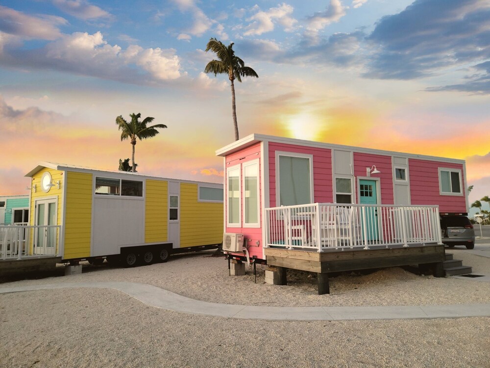 Sunshine Key RV Resort & Marina - photo 8