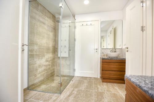 Green Algarve Gem Spacious 2 BDR By Misha's Place — 4-Star Luxury Hotel in Faro, Portugal