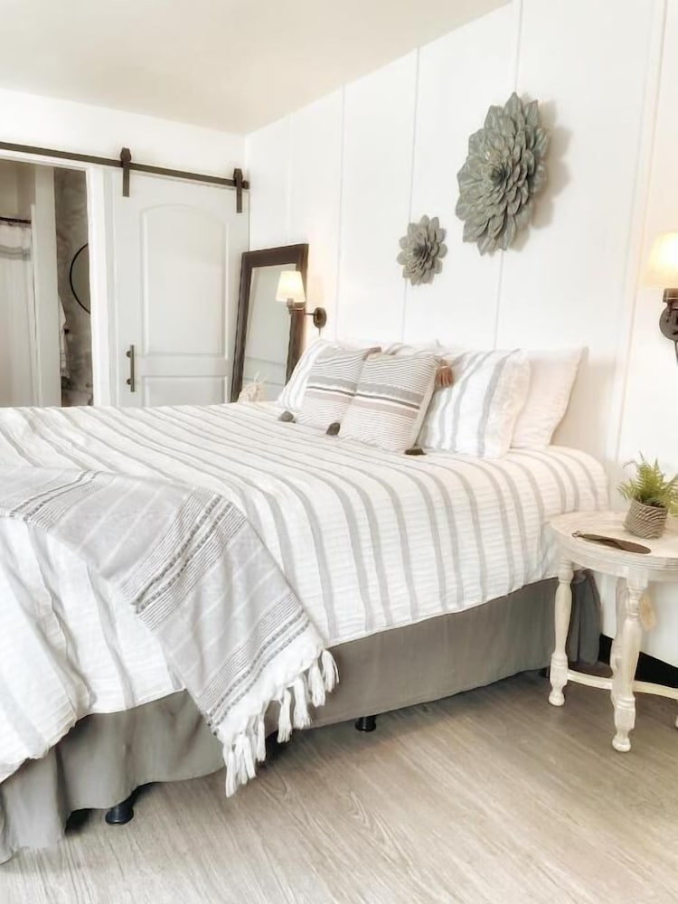 The Shack Inn in Homer, United States