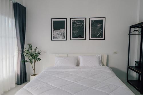 SomeNights - carbon neutral hotel in Unknown City