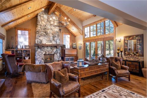 Luxury 4BD Located at Old Greenwood - photo 38