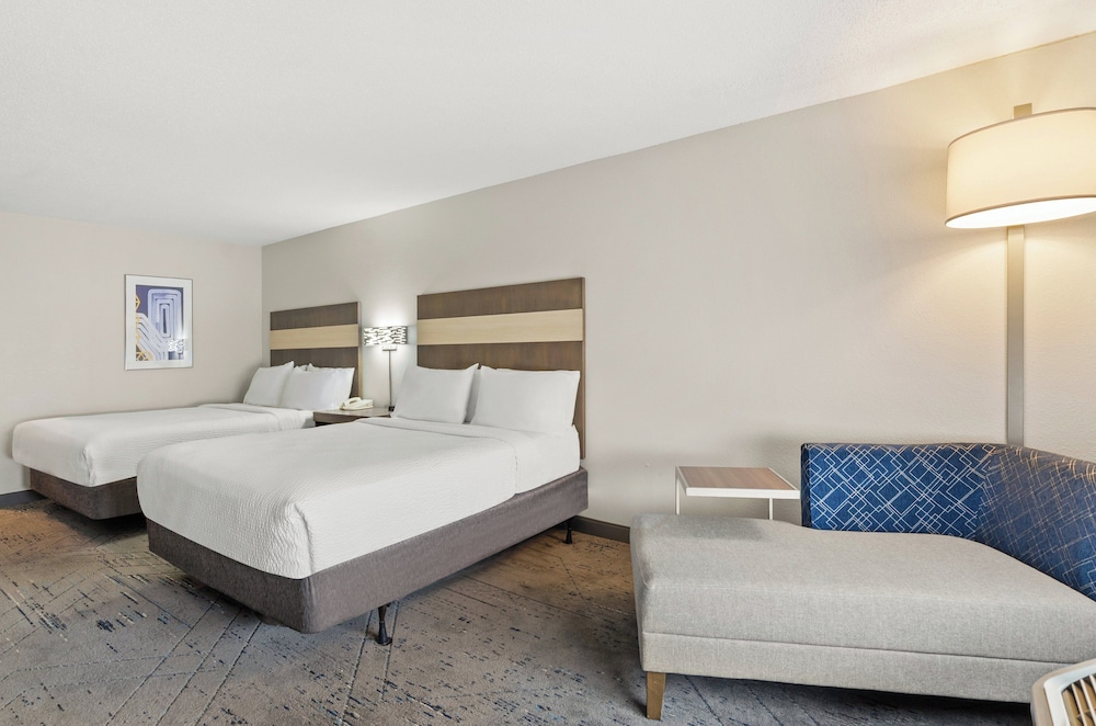 Holiday Inn Express Princeton by IHG - photo 17