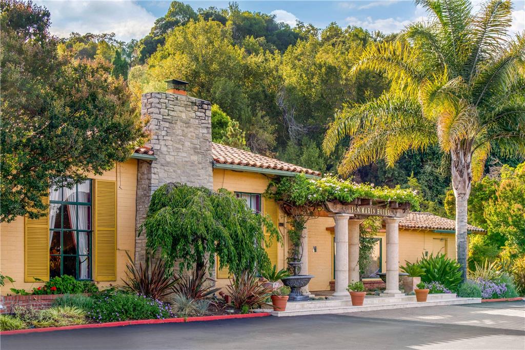 Inn Marin and Suites an Ascend Collection Hotel — hotel in Novato