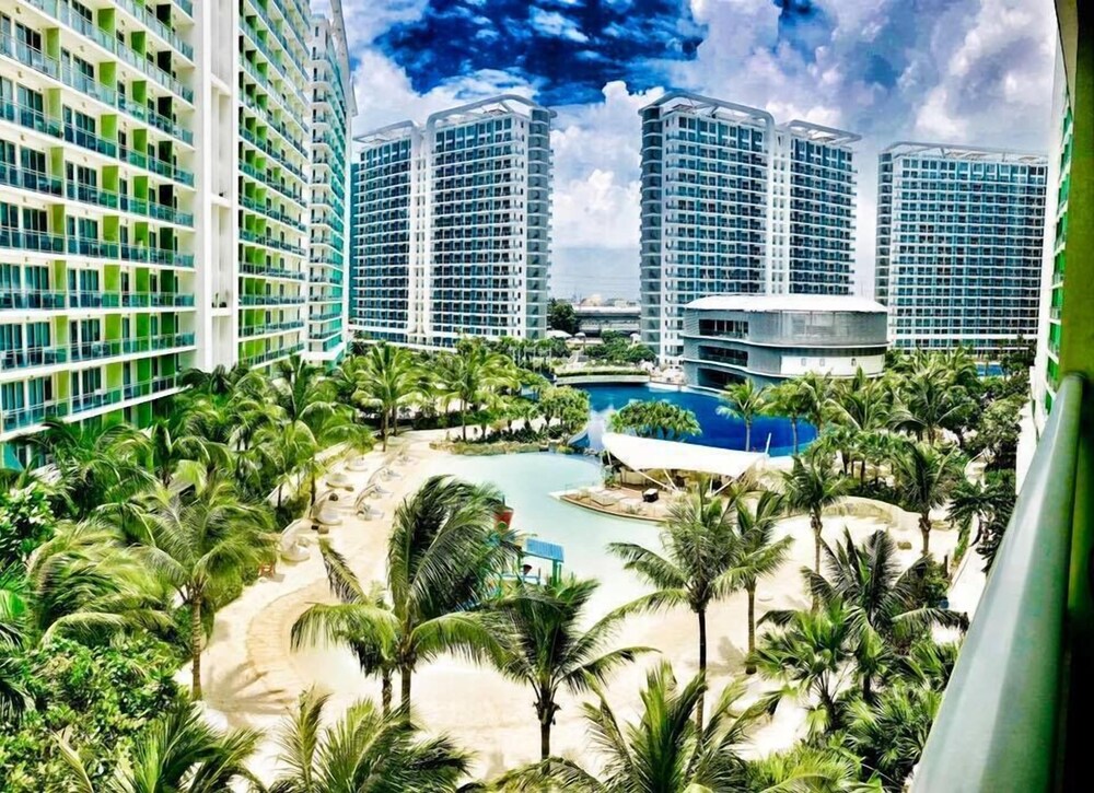 Azure Urban Resort HostedbyCes in Pasay, Philippines