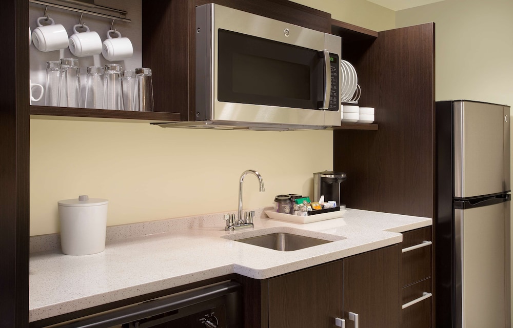 Home2 Suites by Hilton Chicago Schaumburg IL - photo 12