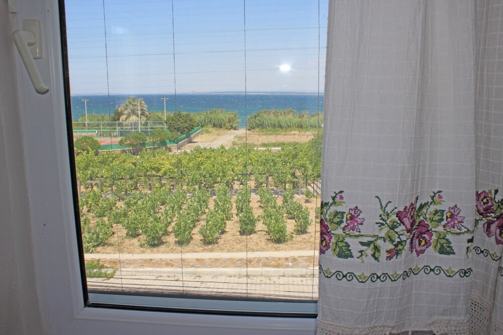 Ahinos Butik Hotel — Bozcaada