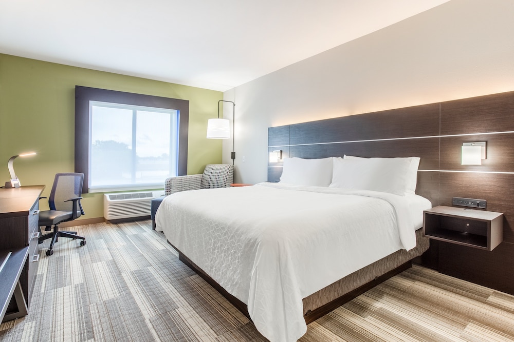 Holiday Inn Express & Suites Ottawa - photo 23