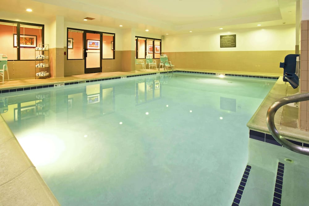 Hampton Inn Marietta - photo 16
