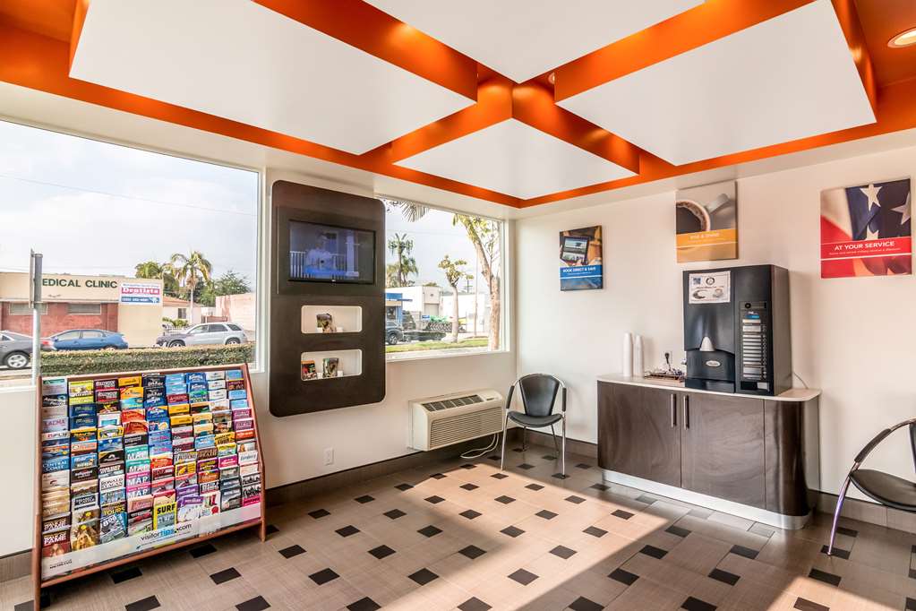 Motel 6 Bell Gardens - photo 25
