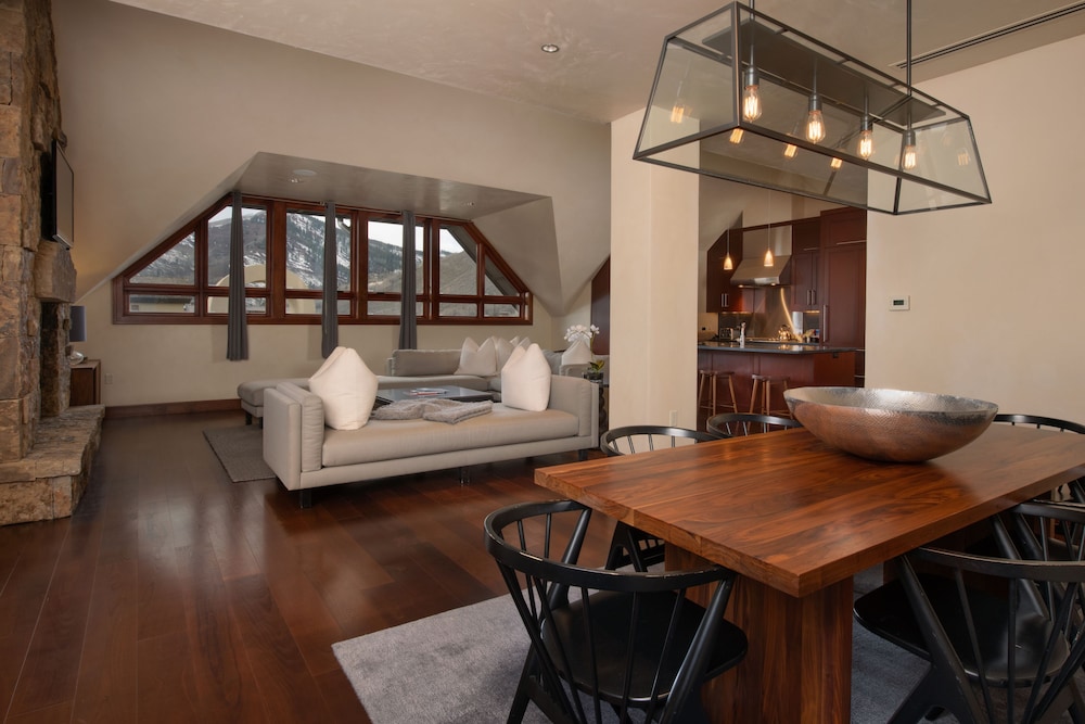 Solaris Residences - photo 37