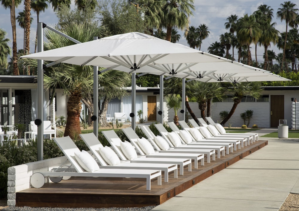 L'Horizon Resort & Spa Hermann Bungalows - photo 43