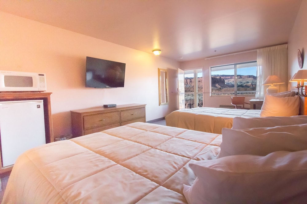 The Noor Hotel - photo 17