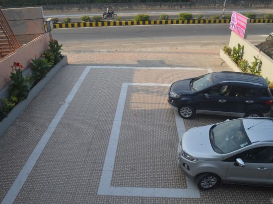 Hotel Premium — Diu — photo 4