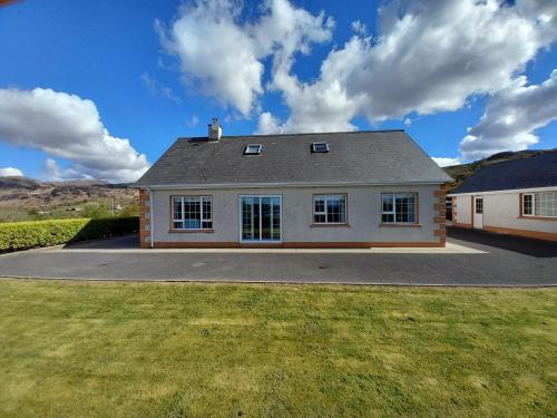 Lake View House — 4-Star Luxury Hotel in Donegal, Republic of Ireland